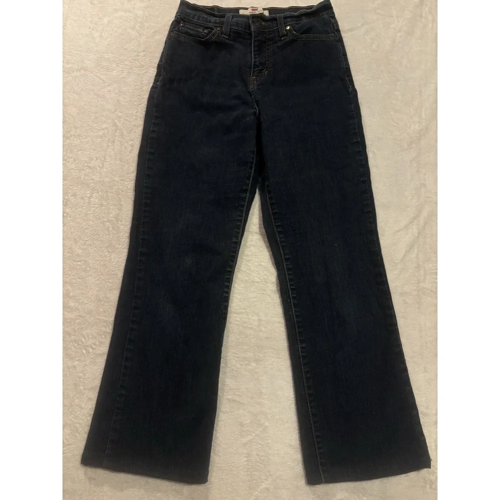 Levis *** tag